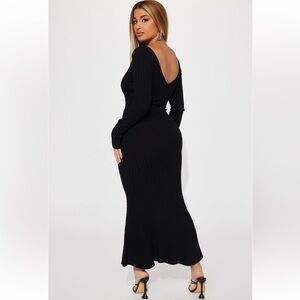 Aries sweater maxi dress -black